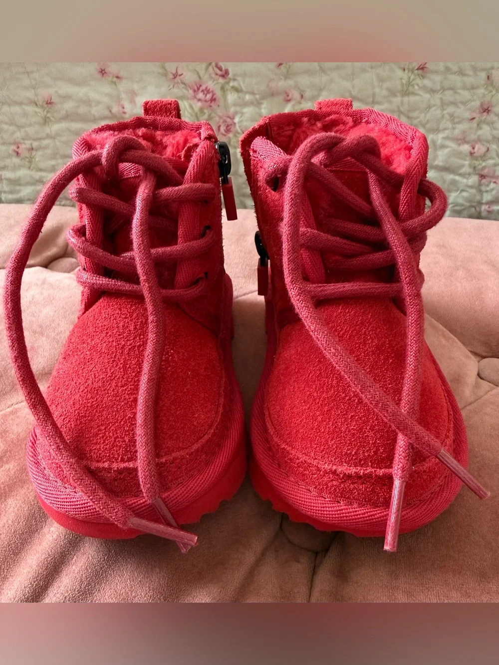 UGG Kids Neumel II Suede Boots Samba Red Toddler Size 6